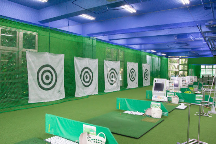 コモゴルファーズアカデミー