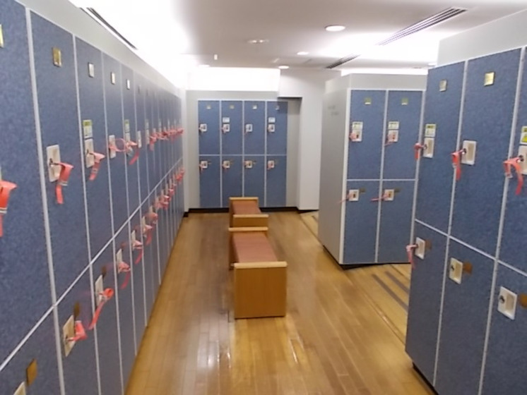 ロッカールーム