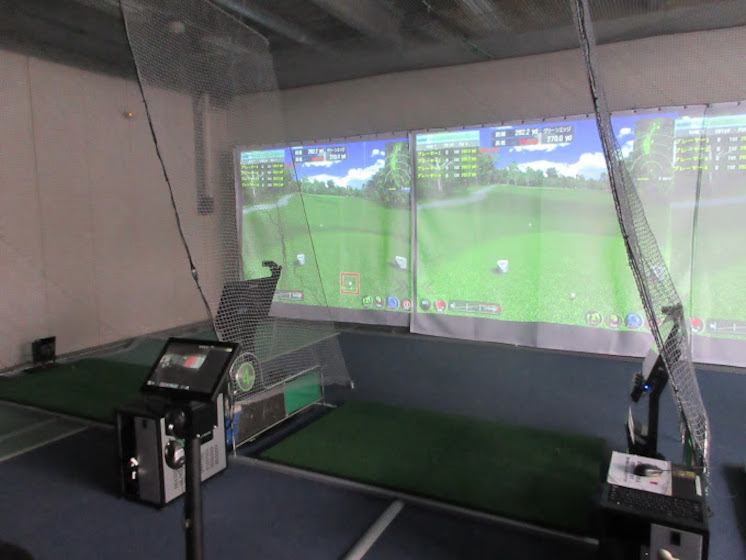 ゴルフシミュレーター打席