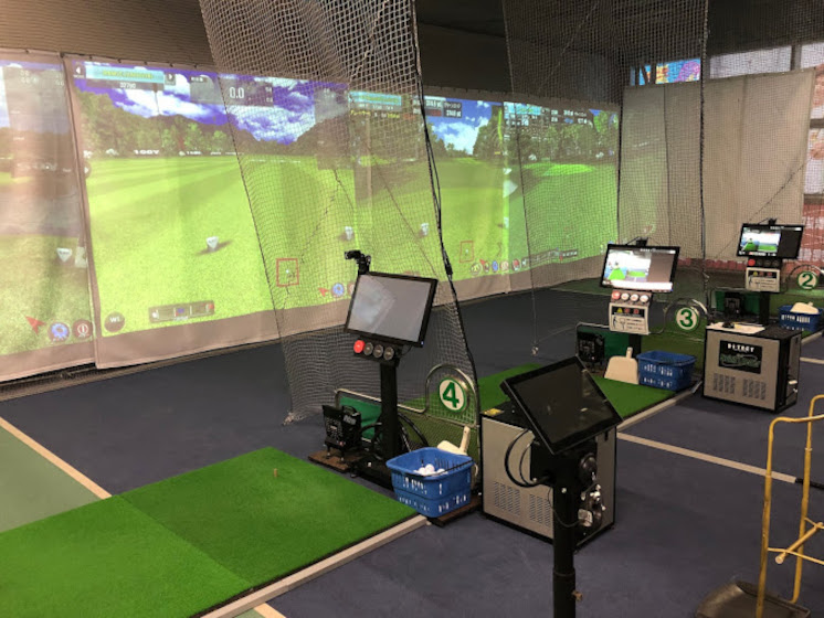 ゴルフシミュレーター打席