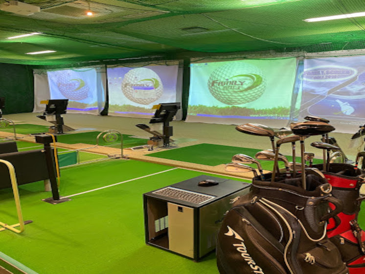 konamisportsclub-ziyuugaokaekimae-3