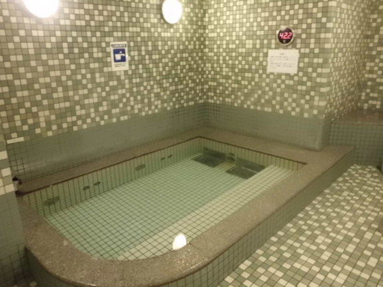 konamisportsclub-ziyuugaokaekimae-5