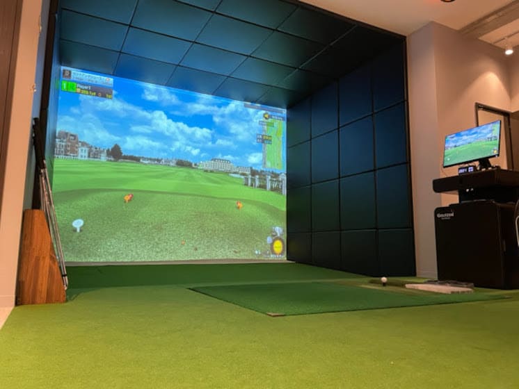 ゴルフシミュレーター