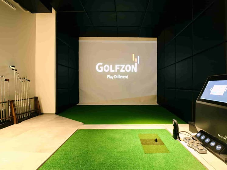 ゴルフシミュレーター