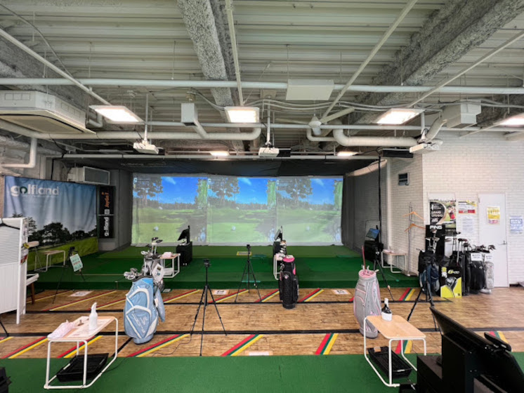 サンクチュアリゴルフ 六本木店全体