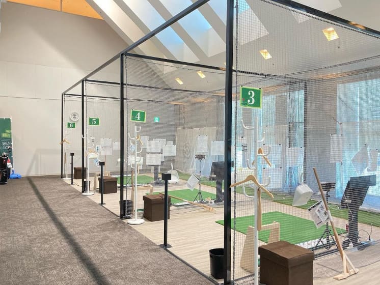 ゴルフレッスン打席