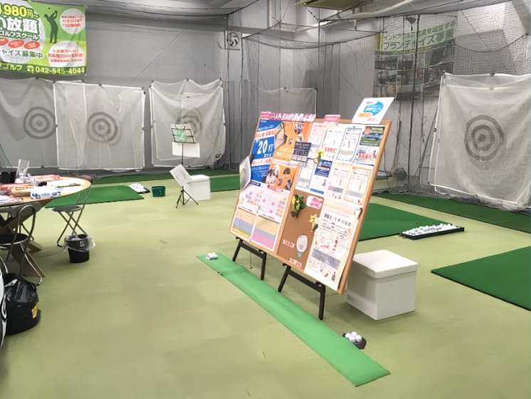ゴルフレッスン打席