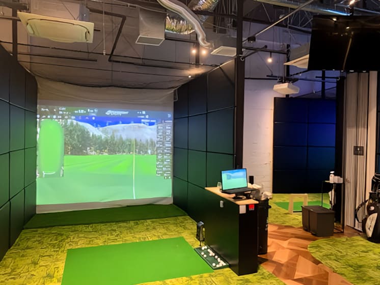 ゴルフシミュレーター打席