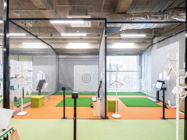 ゴルフレッスン打席