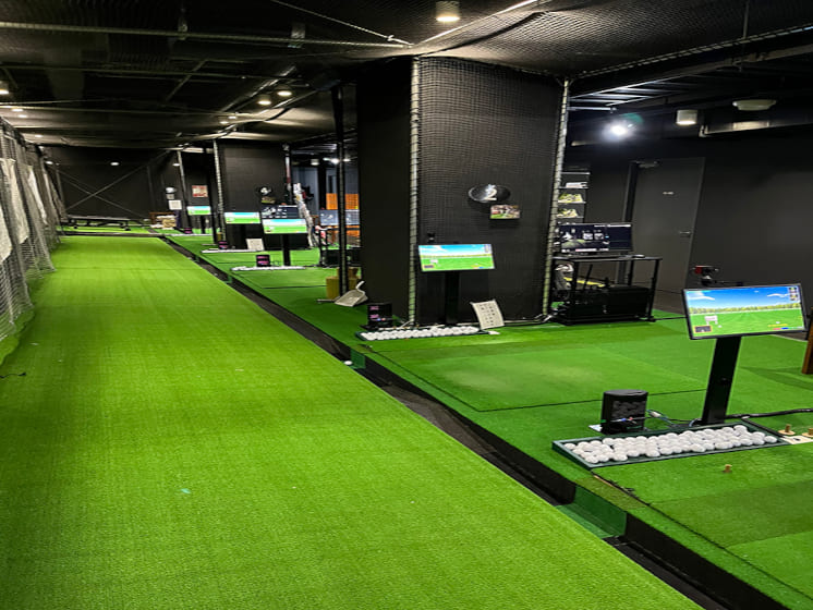 ゴルフレッスン打席