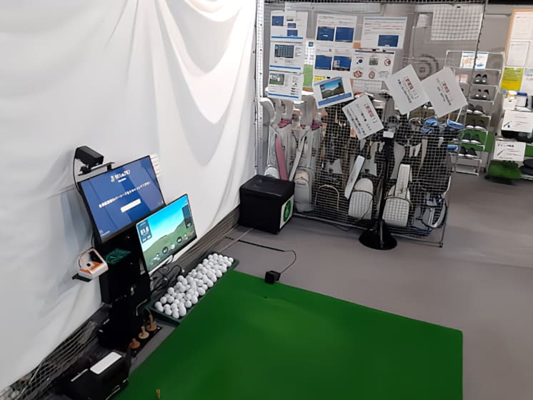 ゴルフレッスン打席