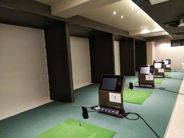 ゴルフシミュレーター打席
