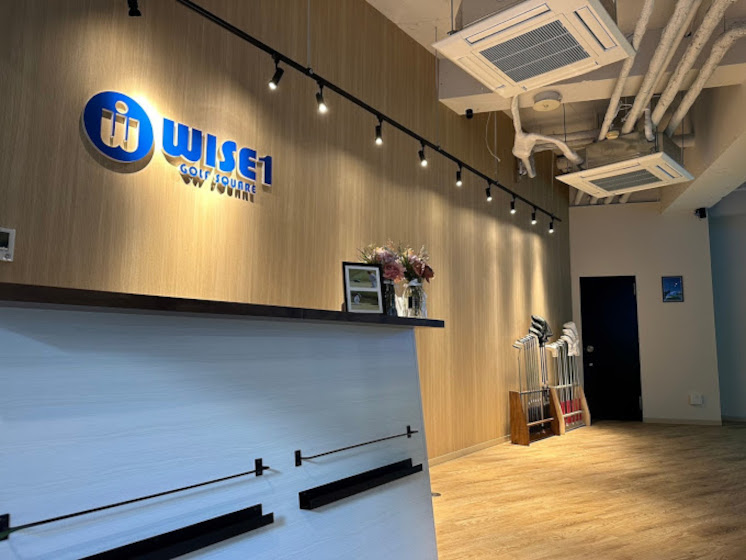 ワイズワンゴルフスクエア 不動前店受付