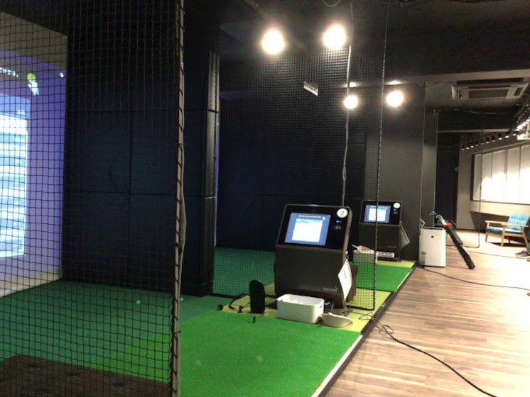 ゴルフシミュレーター打席