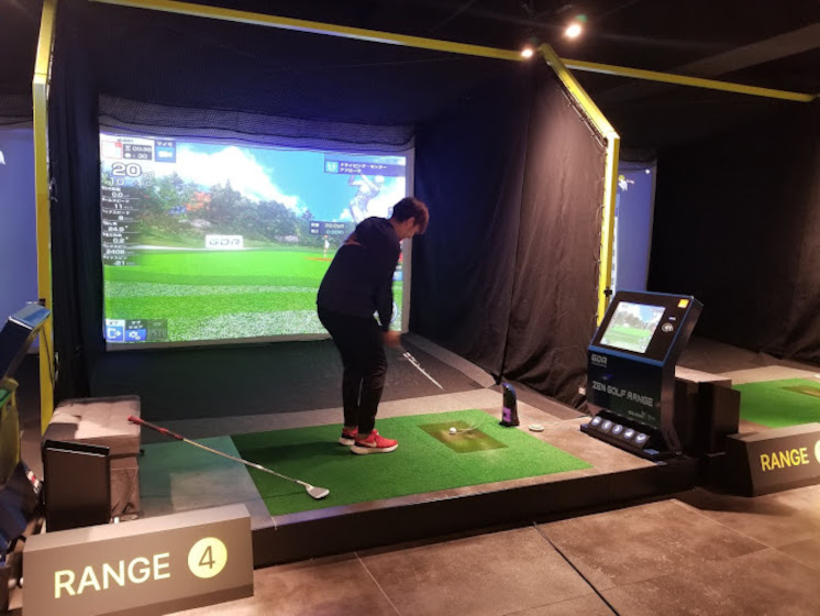 ゼンゴルフレンジ茅場町店　練習風景