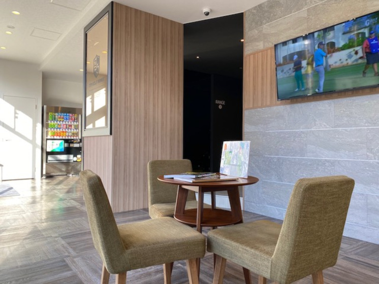 ゼンゴルフレンジ 東武練馬店エントランス